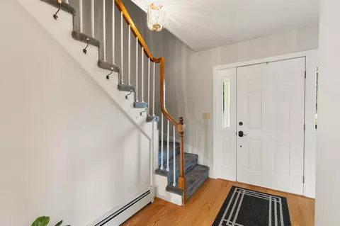 Entry Way - 20 Tillotson Dr, Jericho, VT 05465 photo 2 of 2