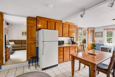 Kitchen - 12 Mountain View Rd, Jericho, VT 05465 photo 6 of 8