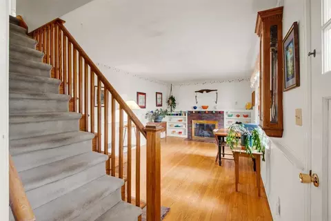 Entry Way - 12 Mountain View Rd, Jericho, VT 05465 photo 3 of 7