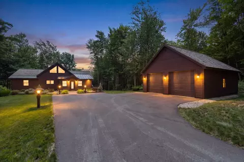 39 Snowy Owl Ln, Plymouth, VT 05056