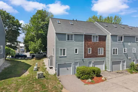 331 Blucher St, Manchester, NH 03102