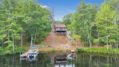 349 Concord Ln, Wakefield, NH 03830