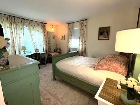 Bedroom - 241 Eastview Cir, Williston, VT 05495 photo 3 of 5