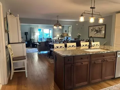 Kitchen - 241 Eastview Cir, Williston, VT 05495 photo 4 of 5