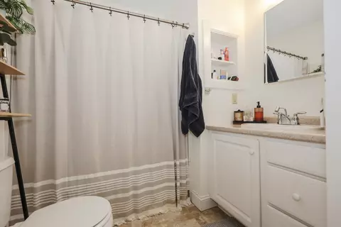 Bath - 75 Centre St, Concord, NH 03301 photo 3 of 3