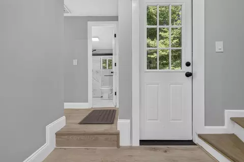 Entry Way - 78 Rangeway Rd, Dunbarton, NH 03046 photo 7 of 7