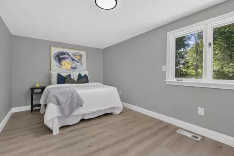 Bedroom - 78 Rangeway Rd, Dunbarton, NH 03046 photo 3 of 6