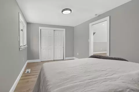 Bedroom - 78 Rangeway Rd, Dunbarton, NH 03046 photo 5 of 6
