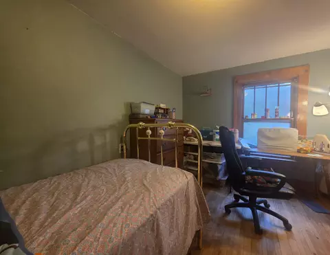 Bedroom - 1 Eaton Ave, Springfield, VT 05156 photo 1 of 4