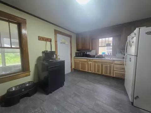 Kitchen - 1 Eaton Ave, Springfield, VT 05156 photo 1 of 2