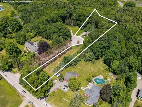 View/Area - 4 Jane Appleton Way, Hampton, NH 03842 photo 1 of 5