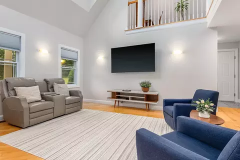 Living - 4 Jane Appleton Way, Hampton, NH 03842 photo 1 of 3