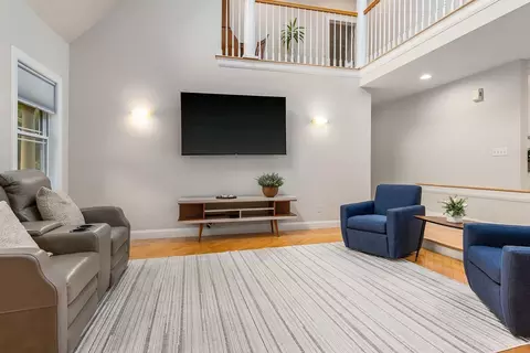 Living - 4 Jane Appleton Way, Hampton, NH 03842 photo 2 of 3