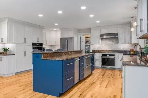 Kitchen - 4 Jane Appleton Way, Hampton, NH 03842 photo 5 of 6