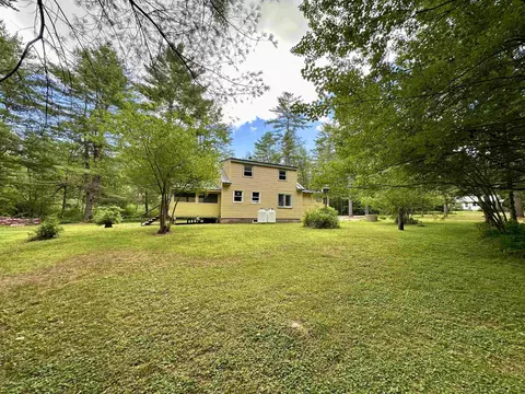 Exterior - 258 Maple St, Newport, NH 03773 photo 7 of 15