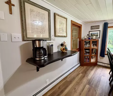 Dining - 258 Maple St, Newport, NH 03773 photo 3 of 5