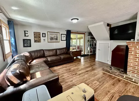 Living - 258 Maple St, Newport, NH 03773 photo 2 of 4