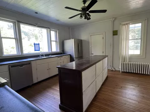 Kitchen - 95 North Rd, Walpole, NH 03608 photo 2 of 2