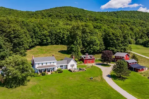 1859 Herrick Brook Rd, Pawlet, VT 05761