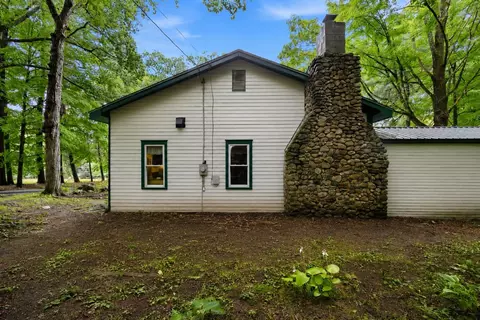Exterior - 13 Harvey Rd, Sutton, NH 03260 photo 3 of 14