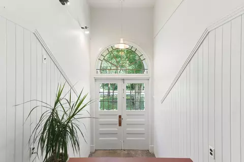 Entry Way - 4 Signal Pine Rd, Putney, VT 05346 photo 1 of 3