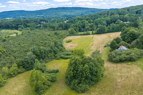 View/Area - 106 Westminster Rd, Putney, VT 05346 photo 2 of 5