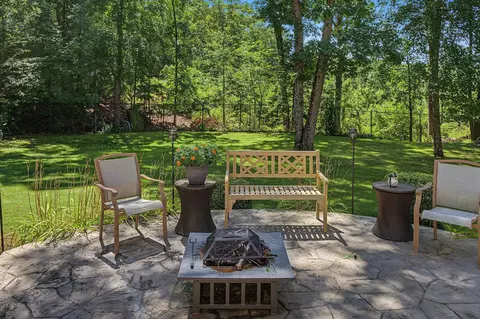 Exterior - 17 Galway Rd, Windham, NH 03087 photo 11 of 13
