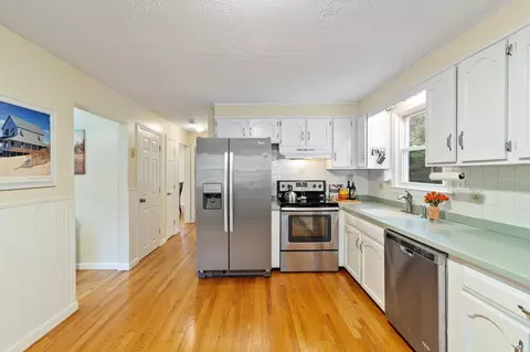 Kitchen - 28 Brady Ave, Derry, NH 03038 photo 1 of 5
