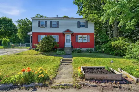 3 Harold St, Manchester, NH 03104