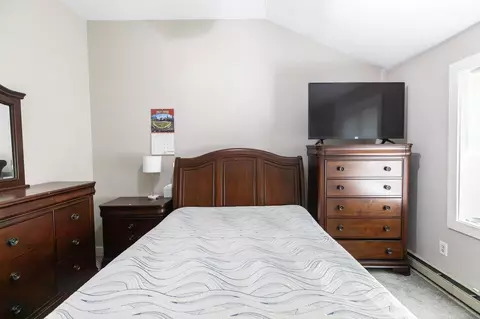 Bedroom - 150 Merrimack St, Hooksett, NH 03106 photo 6 of 9