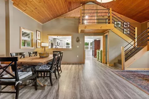 Dining - 32 Penacook Path, Sunapee, NH 03782 photo 2 of 3