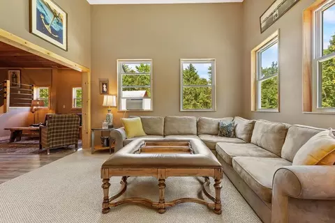 Living - 32 Penacook Path, Sunapee, NH 03782 photo 3 of 6