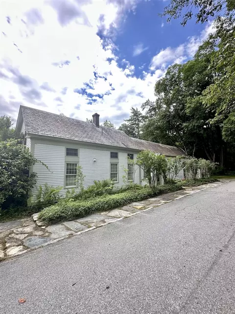 Exterior - 7 Cross St, Newfane, VT 05345 photo 12 of 16