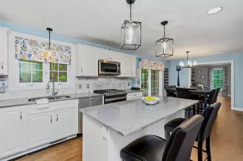 Kitchen - 39 Jackman Ridge Rd, Windham, NH 03087 photo 5 of 5