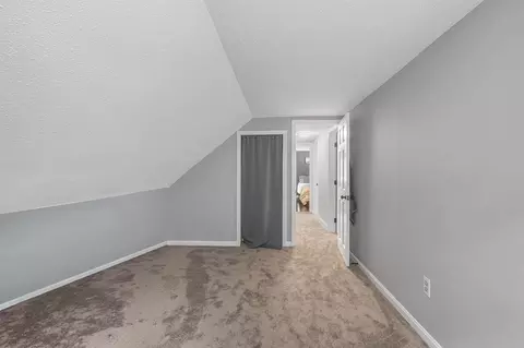 Entry Way - 83 Jericho Rd, Pelham, NH 03076 photo 2 of 2