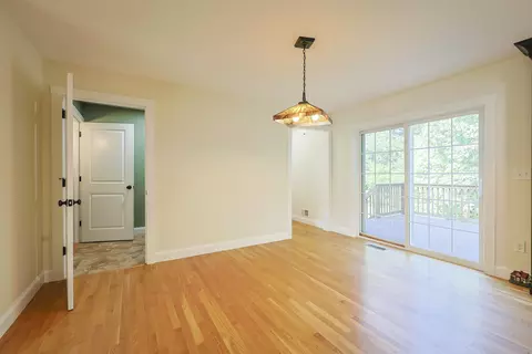 Living - 10 Hilliard Dr, Hampton, NH 03842 photo 5 of 5