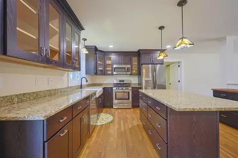 Kitchen - 10 Hilliard Dr, Hampton, NH 03842 photo 3 of 7