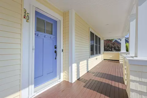 Exterior - 10 Hilliard Dr, Hampton, NH 03842 photo 3 of 4