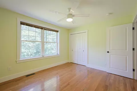 Bedroom - 10 Hilliard Dr, Hampton, NH 03842 photo 5 of 7