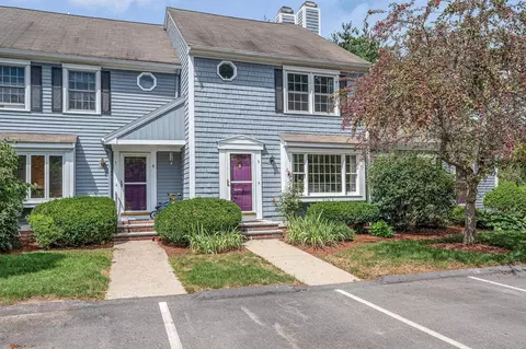 5 Meadowview Cir, Nashua, NH 03062
