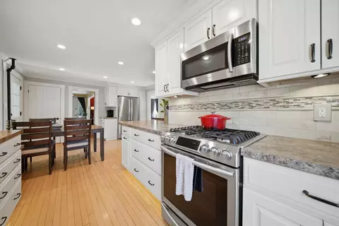 Kitchen - 45 Oak St, Dover, NH 03820 photo 4 of 4