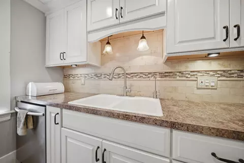 Kitchen - 45 Oak St, Dover, NH 03820 photo 3 of 4