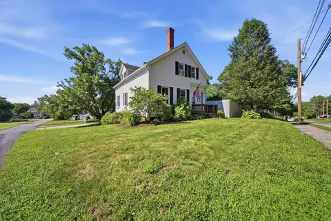 Exterior - 45 Oak St, Dover, NH 03820 photo 15 of 16