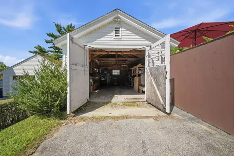 Exterior - 45 Oak St, Dover, NH 03820 photo 11 of 16