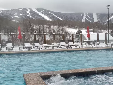 Exterior - 228 E Mountain Rd #L GRAND HOTEL 169/171 I (PAS, Killington, VT 05751 photo 5 of 7
