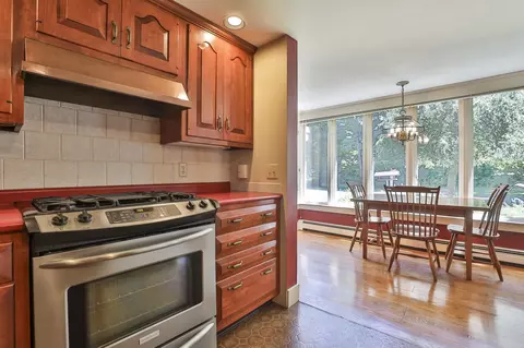 Kitchen - 57 Knox Rd, Bow, NH 03304 photo 1 of 1