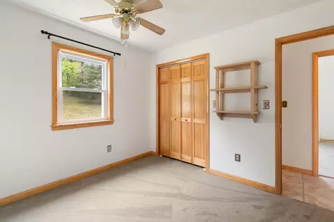 Bedroom - 207 Lee River Rd, Jericho, VT 05465 photo 5 of 5