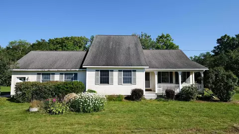 1932 Hortonville Rd, Mount Holly, VT 05758