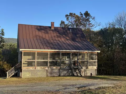 35 Indian Pond Rd, Orford, NH 03777
