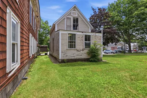 Exterior - 9 E Main St, Warner, NH 03278 photo 9 of 9